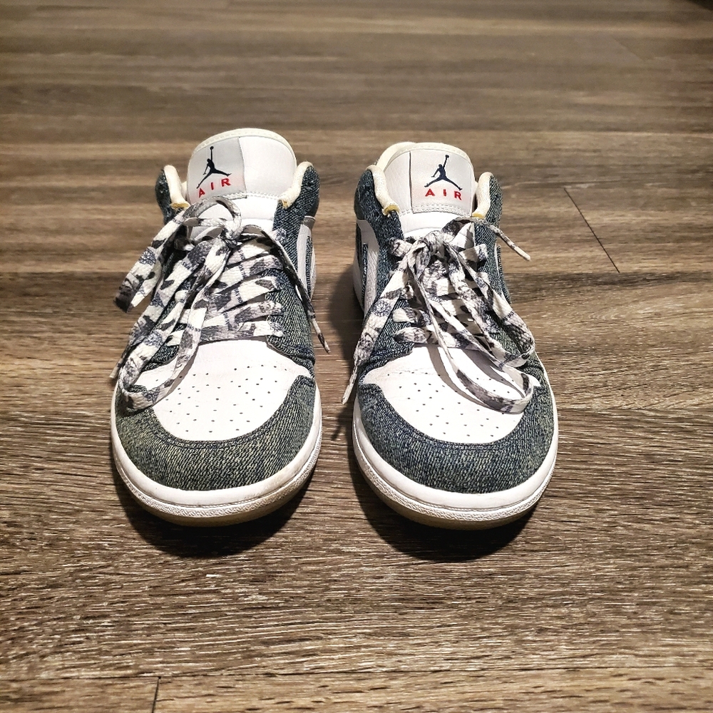 Nike Air Jordan 1
